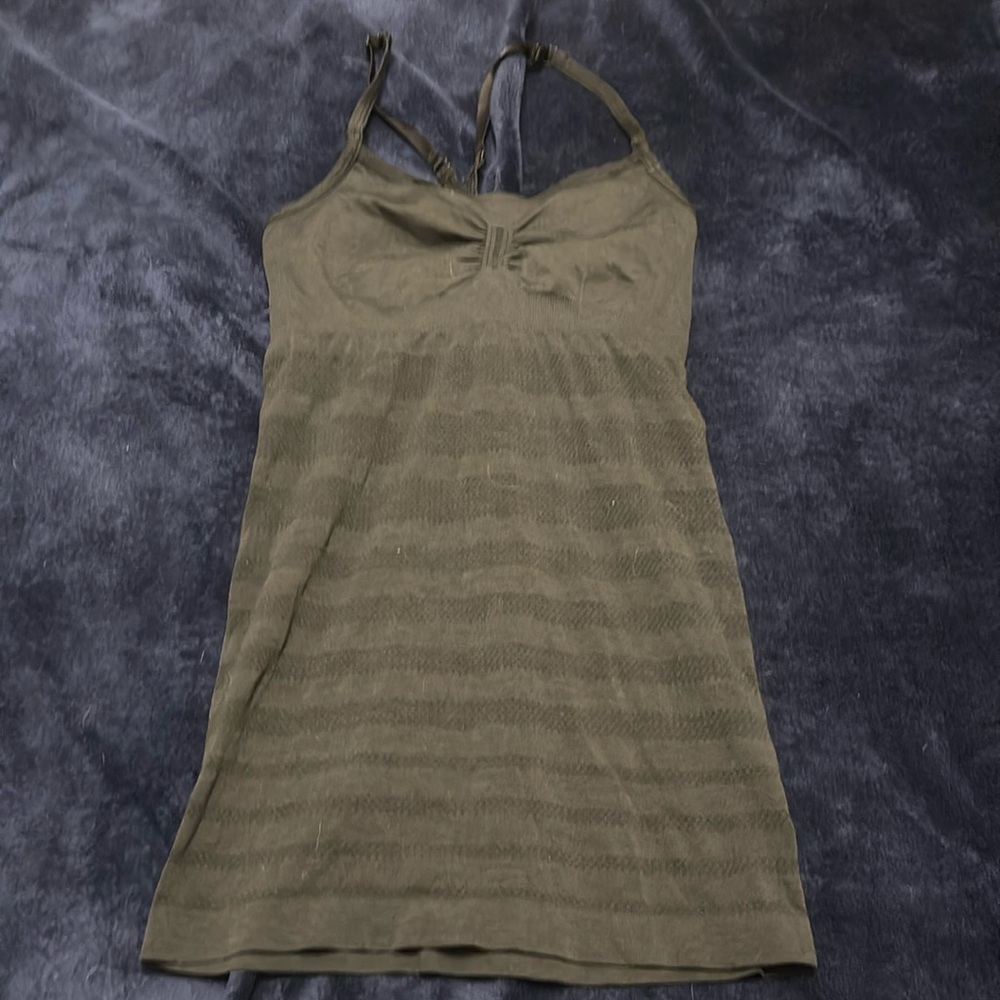 Racerback lululemon tank